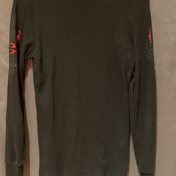 Gently used Harley Davidson long sleeve T-shirt - Picture 5 of 6
